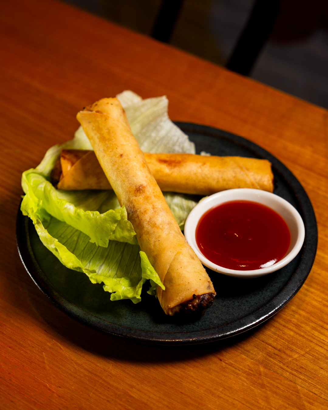 Wait… cheeseburger?
Or spring rolls?! 👀. Why not both.😏

Crispy on the outside, loaded with wagyu beef, melted cheddar, pickles & all the good stuff inside.🤤

#cheeseburgerspringrolls #springrolls  #asiancuisine #asianfusion #sunshinecoastbusiness #sippydowns #maroochydore